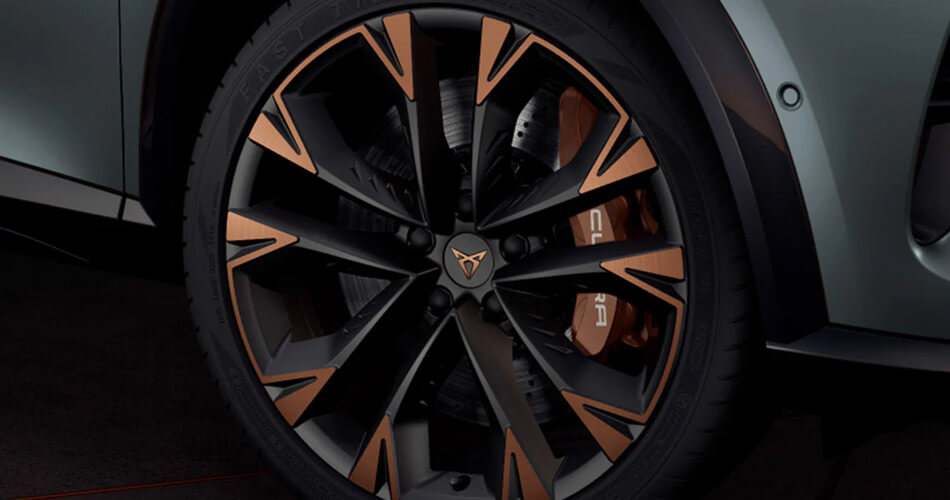 Black and copper Cupra alloy wheel with an Akebono brake caliper